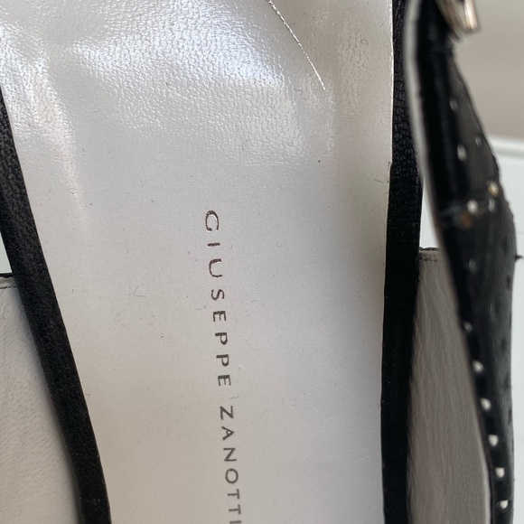 Giuseppe Zanotti 4” heels - Picture 3 of 5
